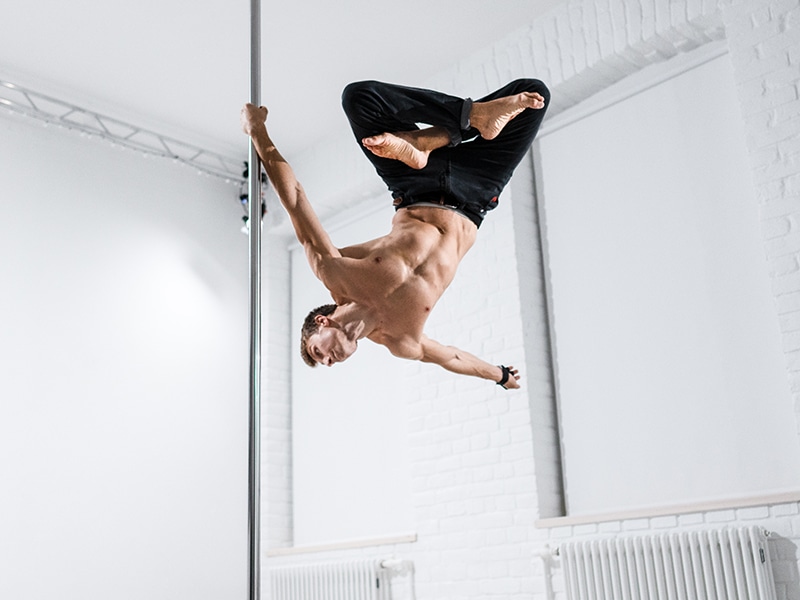 Men Only Pole Dancing Class - Pole Dance Classes